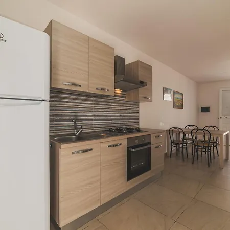 - Civico 25 By Diddoi *